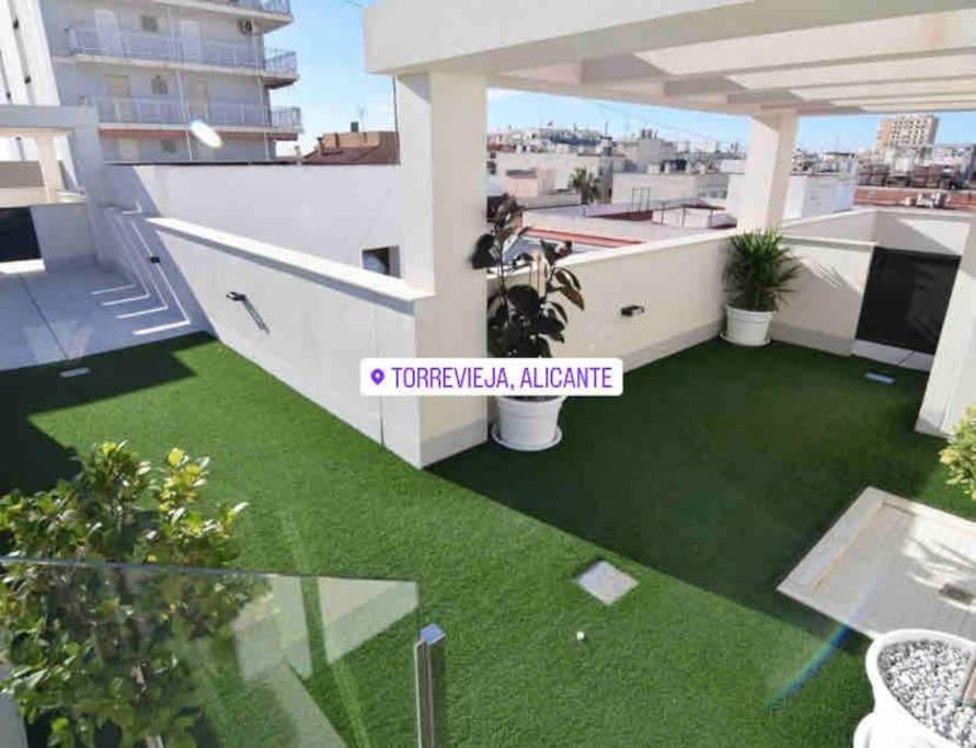Casa Nola Apartment Torrevieja Exterior photo